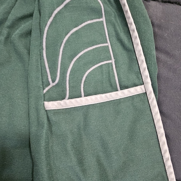 Reversible Jacket - Picture 5 of 6